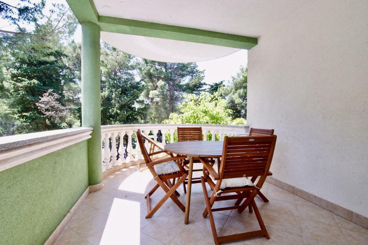 B88 Apartments - Vila Palma Sveti Filip i Jakov Exteriér fotografie